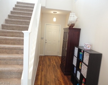9078 Barren Vista Court - Photo Thumbnail 3