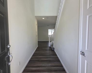9078 Barren Vista Court - Photo Thumbnail 3