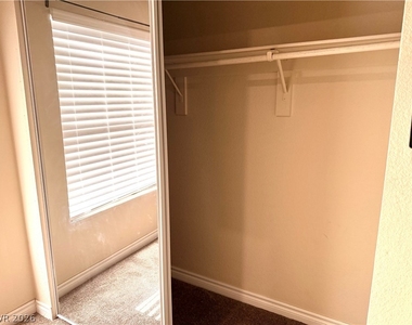 2451 N Rainbow Boulevard - Photo Thumbnail 19