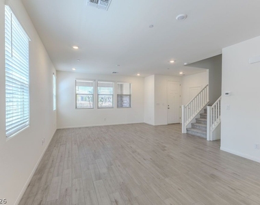 12548 Kings Creek Place - Photo Thumbnail 4