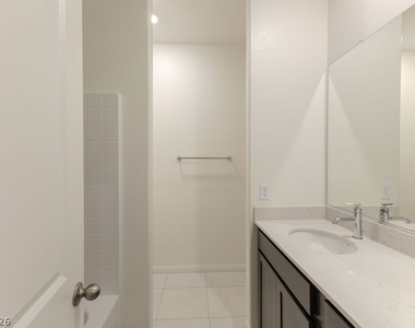 12548 Kings Creek Place - Photo Thumbnail 6