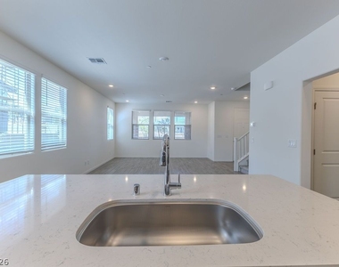 12548 Kings Creek Place - Photo Thumbnail 5