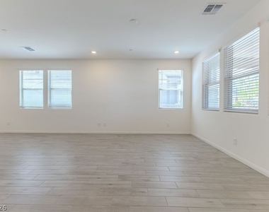 12548 Kings Creek Place - Photo Thumbnail 2