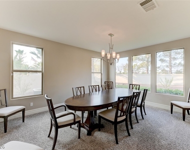 5 Chateau Whistler Court - Photo Thumbnail 4