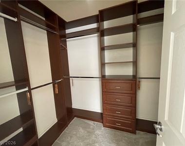 237 Via Di Citta Drive - Photo Thumbnail 30