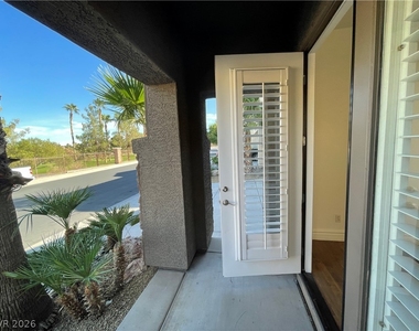 237 Via Di Citta Drive - Photo Thumbnail 10