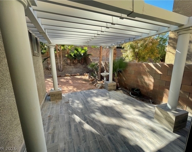 237 Via Di Citta Drive - Photo Thumbnail 35