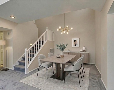 9712 Peacock Hill Circle - Photo Thumbnail 15