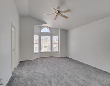 9712 Peacock Hill Circle - Photo Thumbnail 48