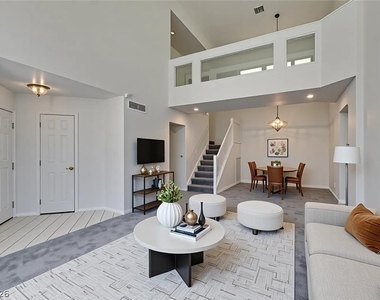 9712 Peacock Hill Circle - Photo Thumbnail 13