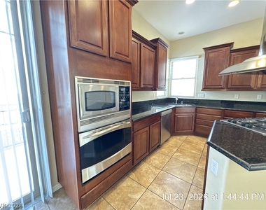 9204 Tudor Park - Photo Thumbnail 9
