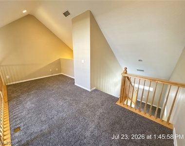 9204 Tudor Park - Photo Thumbnail 13