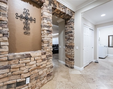 2676 Lochleven Way - Photo Thumbnail 36