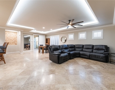 2676 Lochleven Way - Photo Thumbnail 41
