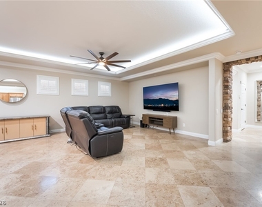 2676 Lochleven Way - Photo Thumbnail 40