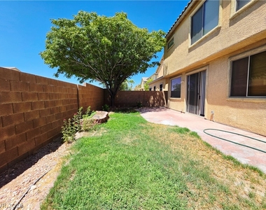 3549 Bella Sovana Court - Photo Thumbnail 41