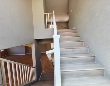 3549 Bella Sovana Court - Photo Thumbnail 12