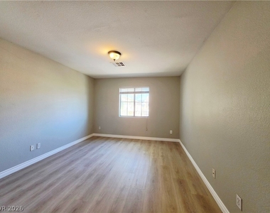 3549 Bella Sovana Court - Photo Thumbnail 30