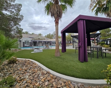 9620 W Russell Road - Photo Thumbnail 20