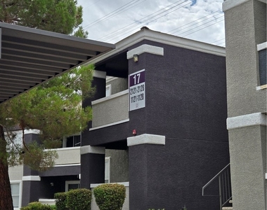 9620 W Russell Road - Photo Thumbnail 1