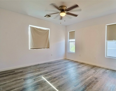9578 Summer Furnace Street - Photo Thumbnail 29