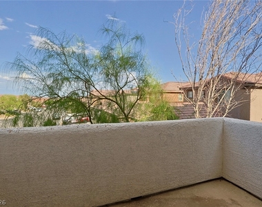 9578 Summer Furnace Street - Photo Thumbnail 10