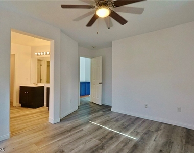 9578 Summer Furnace Street - Photo Thumbnail 25