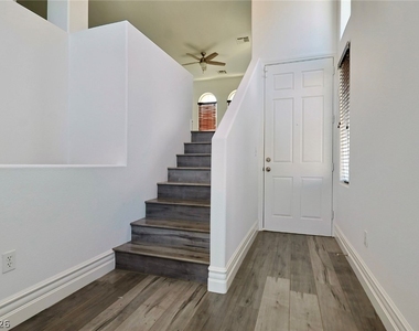 9578 Summer Furnace Street - Photo Thumbnail 2