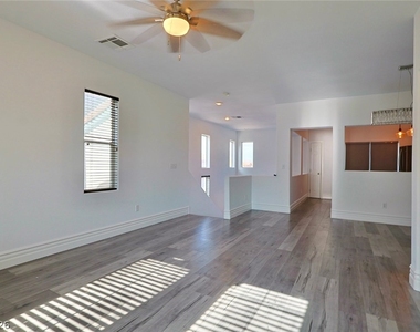 9578 Summer Furnace Street - Photo Thumbnail 22