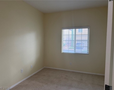 10629 Axis Mountain Court - Photo Thumbnail 16