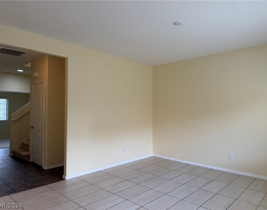 10629 Axis Mountain Court - Photo Thumbnail 8