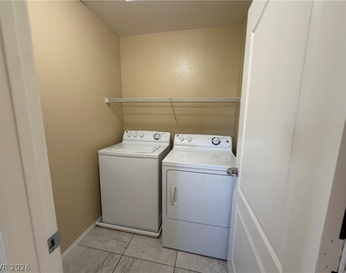 10629 Axis Mountain Court - Photo Thumbnail 32