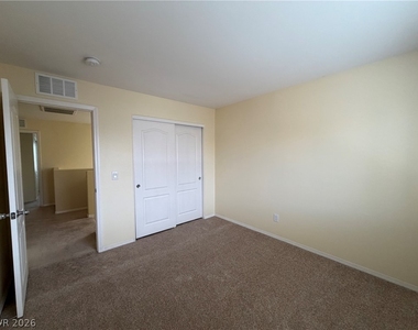 10629 Axis Mountain Court - Photo Thumbnail 18