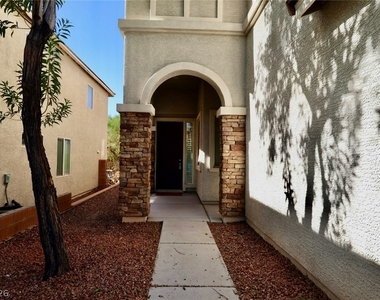 10643 Tray Mountain Avenue - Photo Thumbnail 1