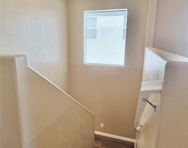10643 Tray Mountain Avenue - Photo Thumbnail 11