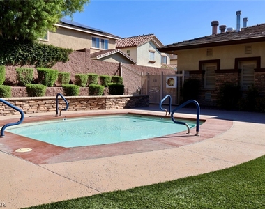 10643 Tray Mountain Avenue - Photo Thumbnail 30