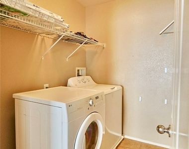 10643 Tray Mountain Avenue - Photo Thumbnail 17