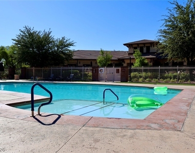 10643 Tray Mountain Avenue - Photo Thumbnail 29