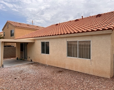 9316 Mountain Range Avenue - Photo Thumbnail 14