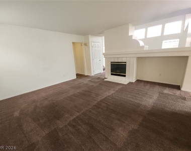 9907 Sparrow Ridge Avenue - Photo Thumbnail 9