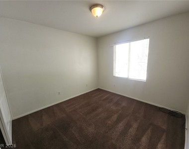 9907 Sparrow Ridge Avenue - Photo Thumbnail 36