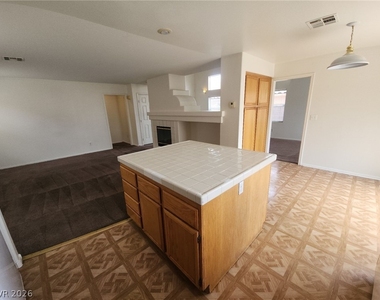 9907 Sparrow Ridge Avenue - Photo Thumbnail 16