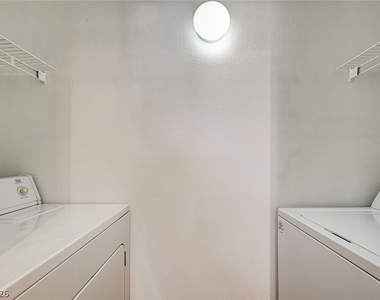 7255 W Sunset Road - Photo Thumbnail 20