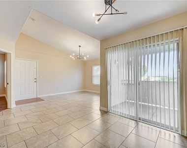 7255 W Sunset Road - Photo Thumbnail 14