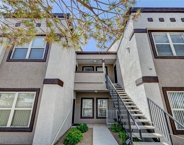 7255 W Sunset Road - Photo Thumbnail 5