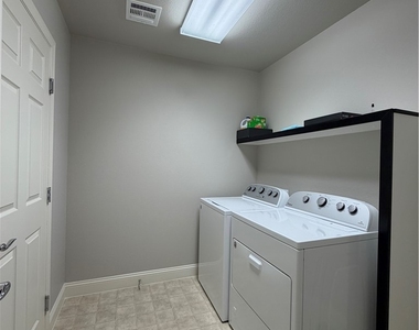 6385 Jackson Spring Road - Photo Thumbnail 33
