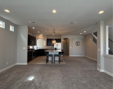 6385 Jackson Spring Road - Photo Thumbnail 3