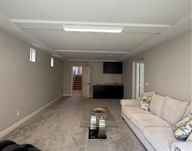 6385 Jackson Spring Road - Photo Thumbnail 32