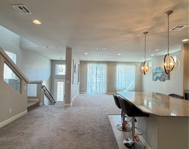 6385 Jackson Spring Road - Photo Thumbnail 13