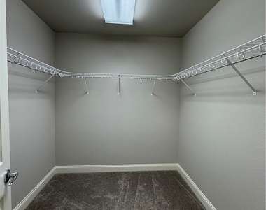 6385 Jackson Spring Road - Photo Thumbnail 20